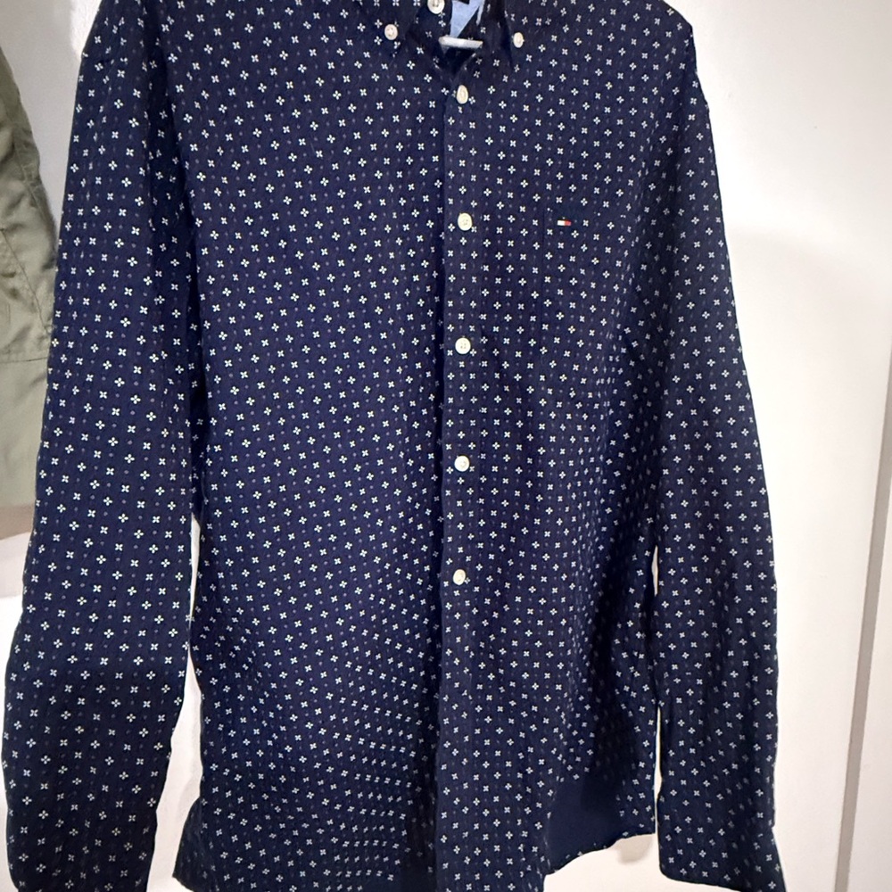 Tommy Hilfiger Navy Button-Down Shirt with White Microprint